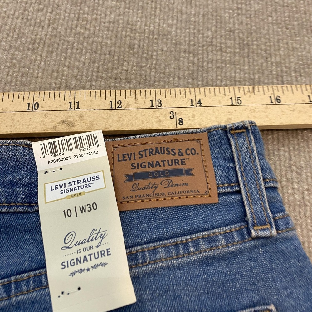 Signature by Levi Strauss Womens High-Rise Wide Leg Jeans in Blue Denim - Picture 9 of 15
